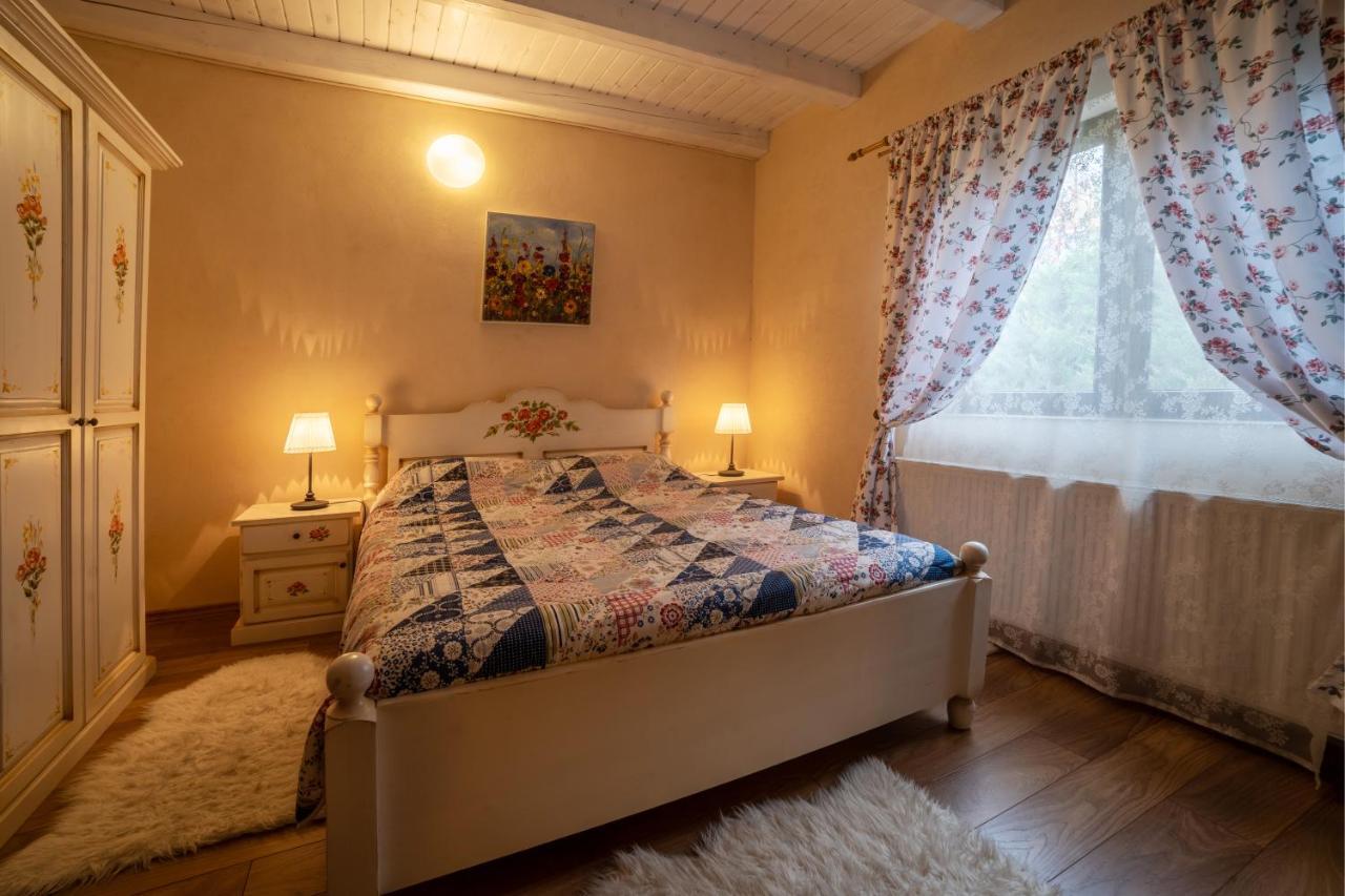 Casa Cu Suflet Hotel Sighisoara Exterior photo